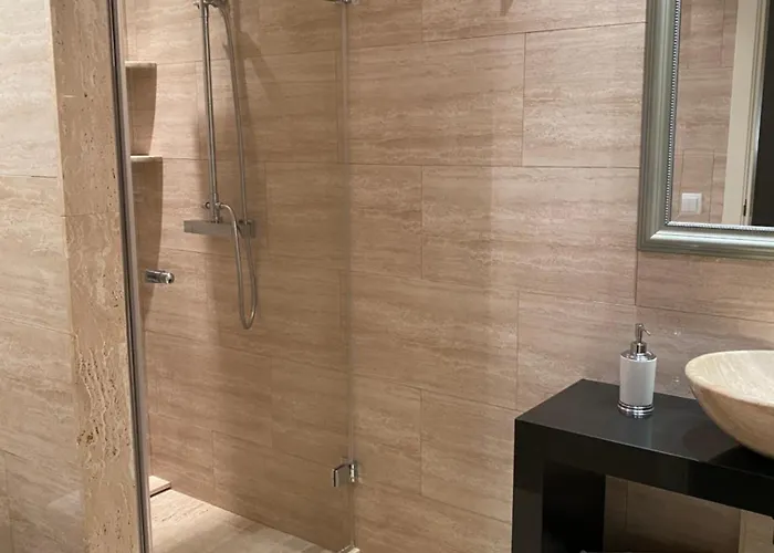 Ebro Fishing Exlusiv Lägenhet Mequinenza